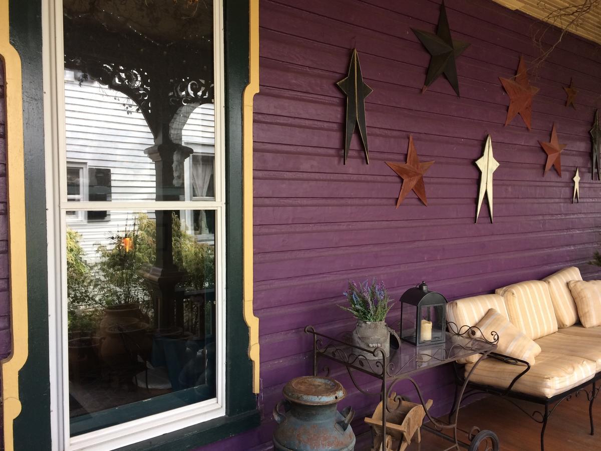 Amethyst InnAdamstown エクステリア 写真